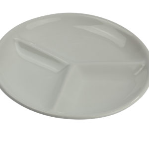 assiette en porcelaine